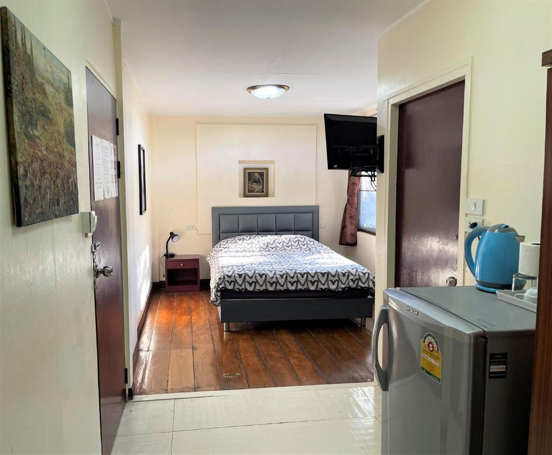 Golf-Sea-City Guest House Hua Hin Bagian luar foto