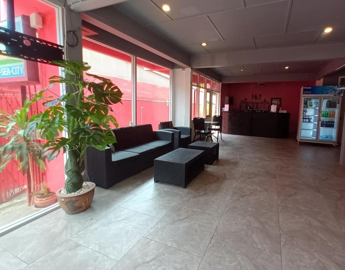 Golf-Sea-City Guest House Hua Hin Bagian luar foto