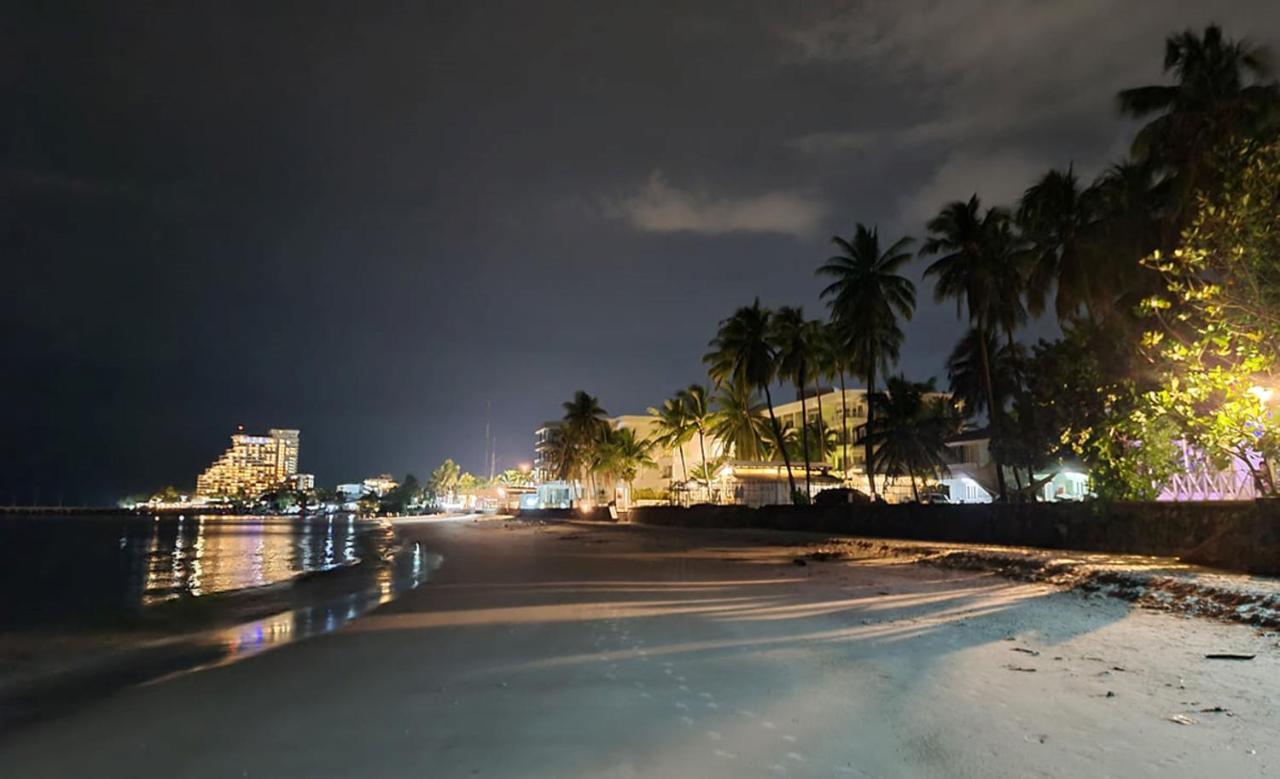 Golf-Sea-City Guest House Hua Hin Bagian luar foto