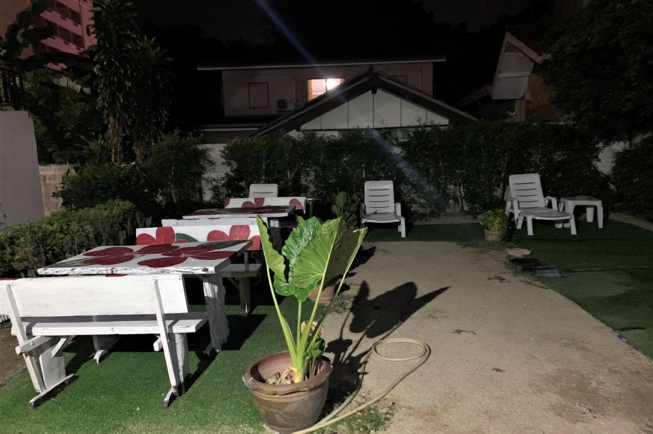 Golf-Sea-City Guest House Hua Hin Bagian luar foto